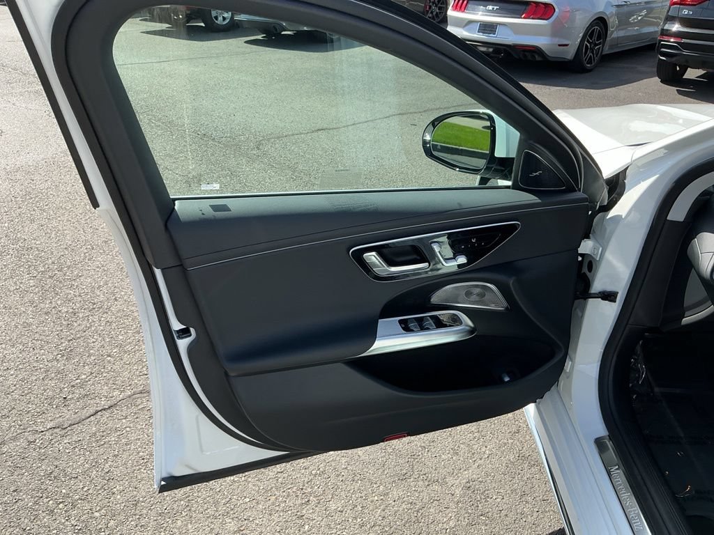 New 2027 Mercedes-Benz E 350 4MATIC Sedan image 16