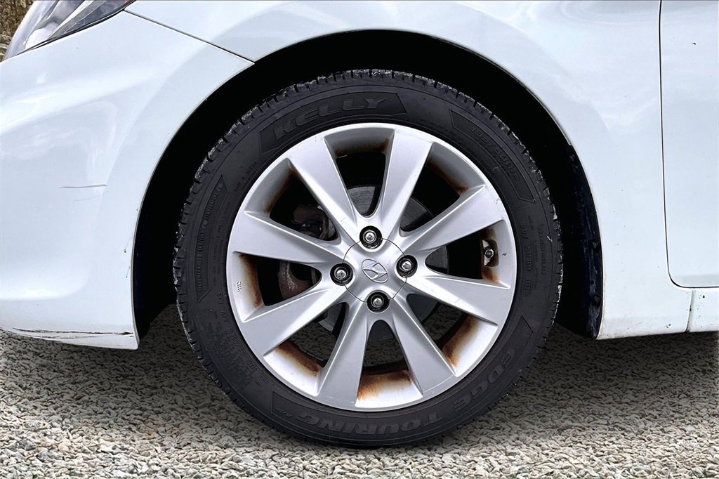 Used 2012 Hyundai Accent SE image 8