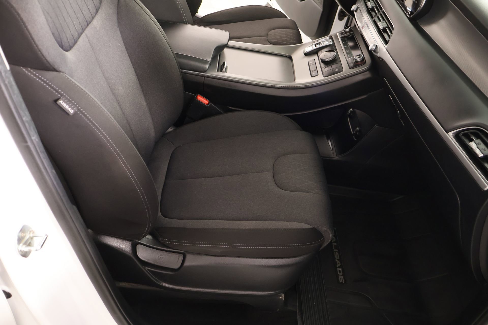 Used 2022 Hyundai Palisade SEL FWD image 14