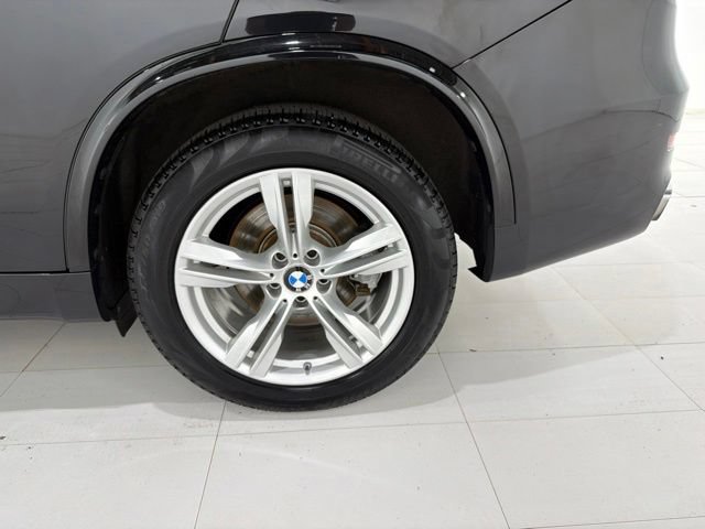 Used 2016 BMW X5 xDrive50i AWD/4WD image 44
