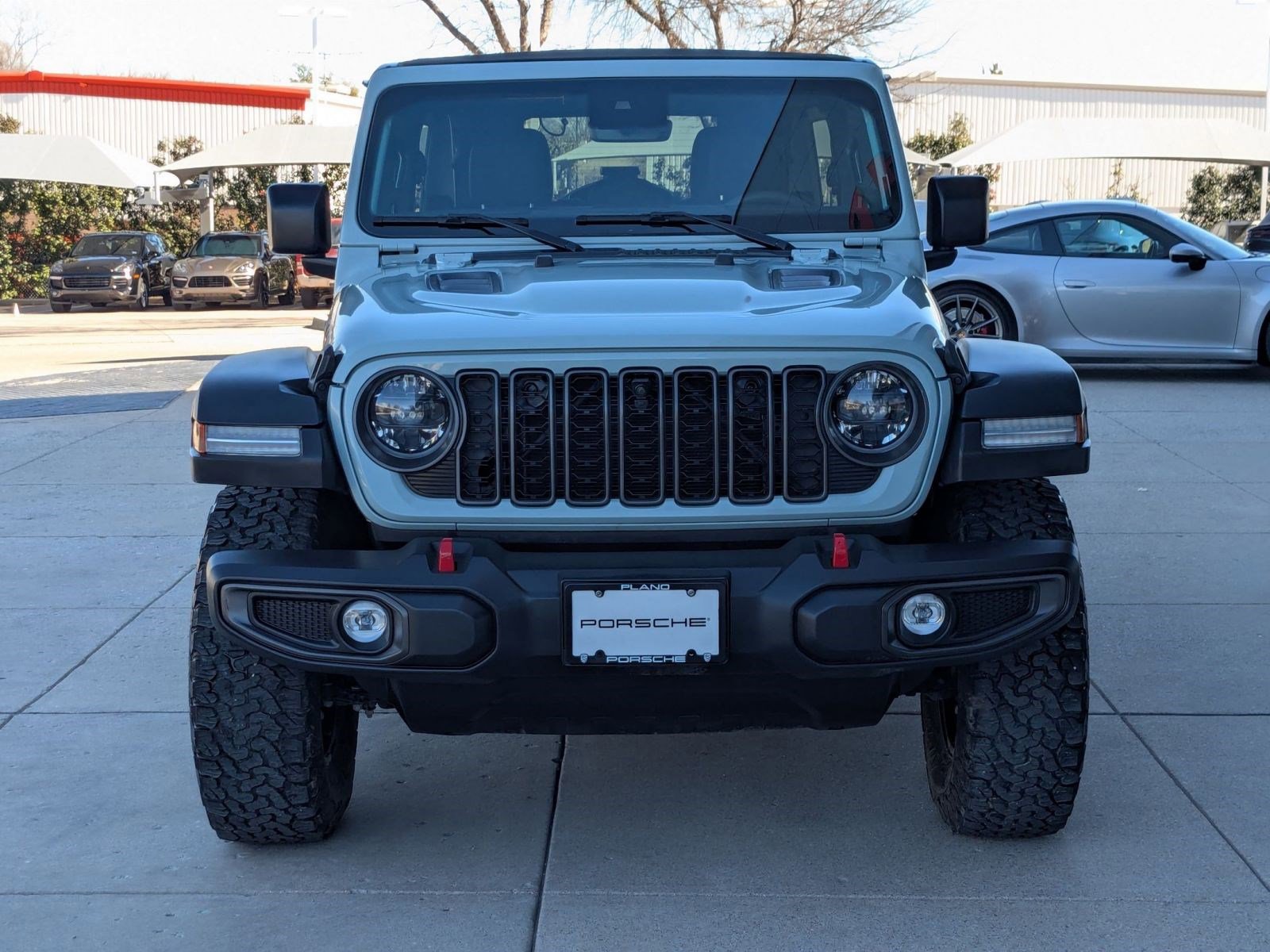 Used 2024 Jeep Wrangler Unlimited Rubicon w/ Technology Group image 6