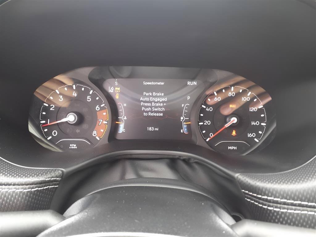 New 2023 Jeep Compass Latitude w/ Sun and Sound Group AWD/4WD image 17