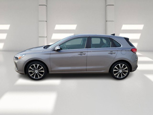 Used 2020 Hyundai Elantra GT w/ Style Package 02 image 4