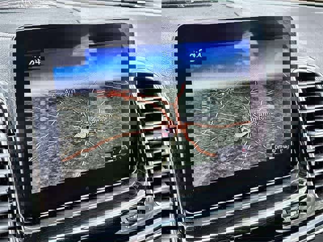 Used 2019 Mercedes-Benz GLE 400 4MATIC image 31