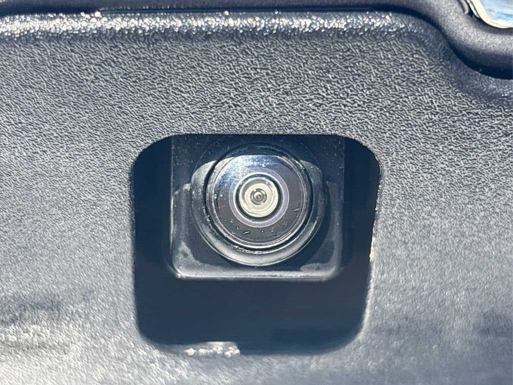 Used 2020 Nissan Rogue S image 15