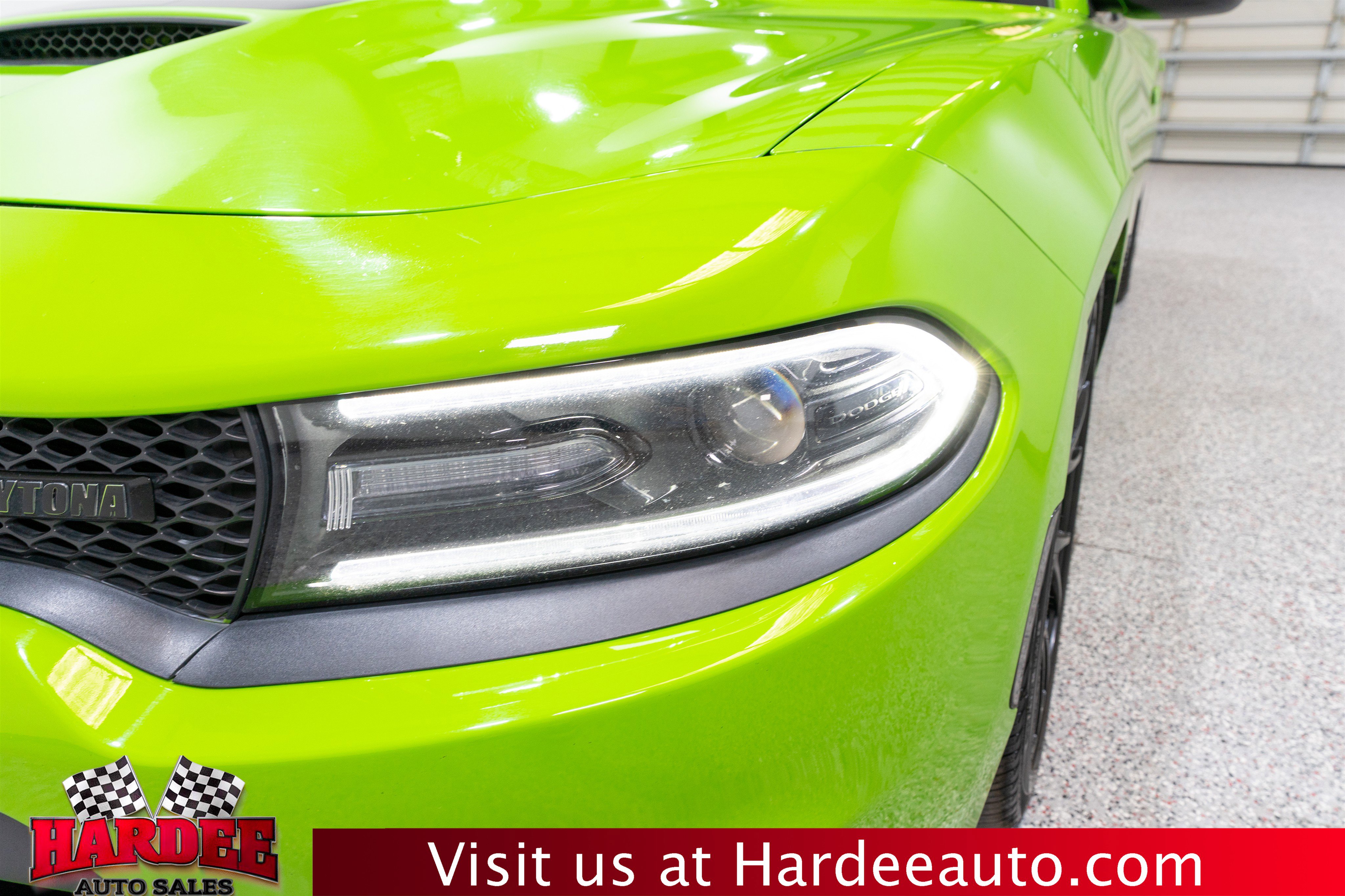 Used 2017 Dodge Charger R/T RWD image 8