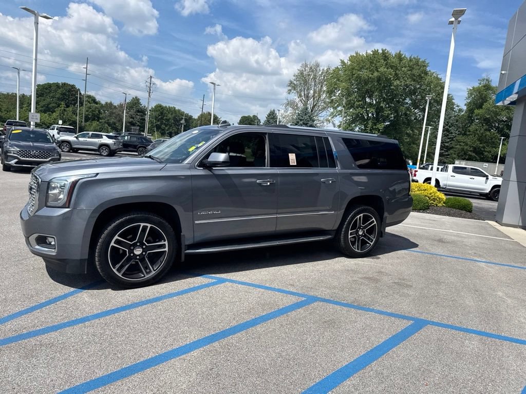 Used 2018 GMC Yukon XL Denali w/ Open Road Package AWD/4WD image 7