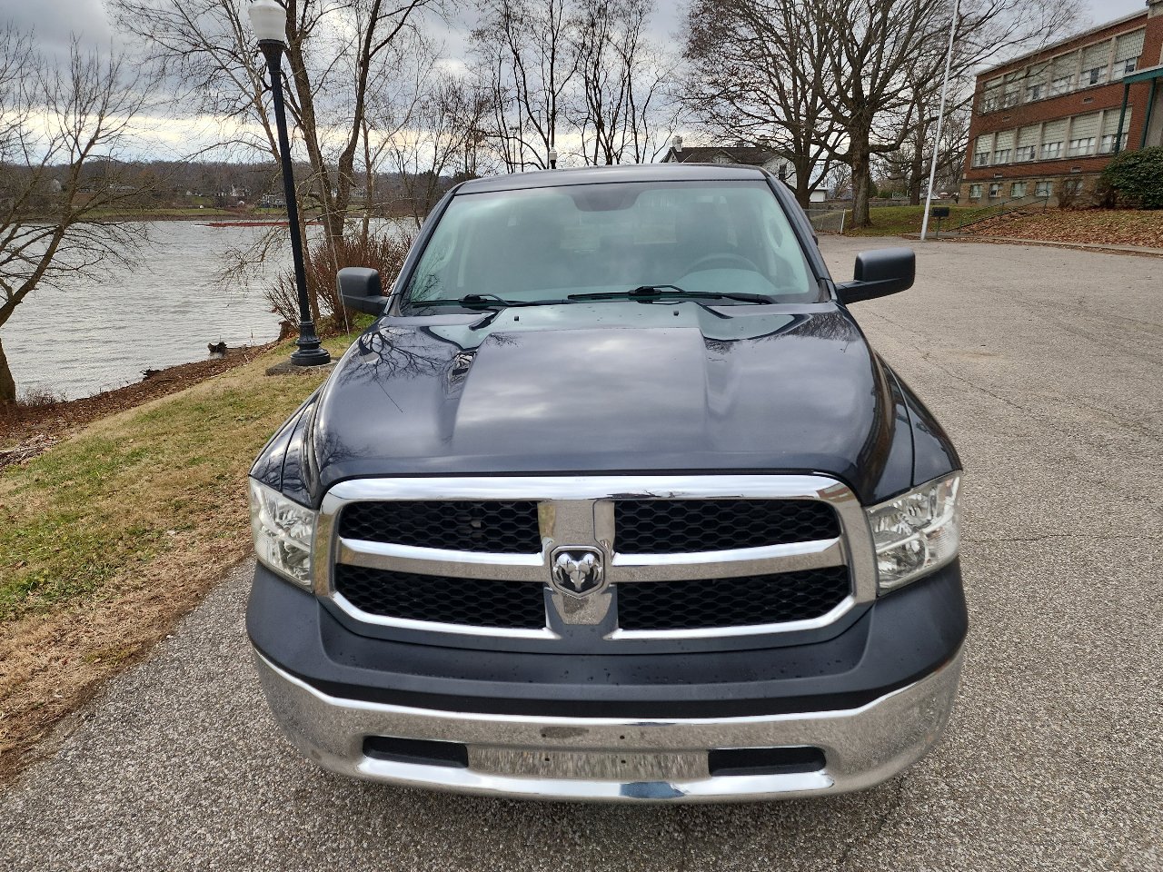 Used 2018 RAM 1500 ST w/ SXT Appearance Group image 8