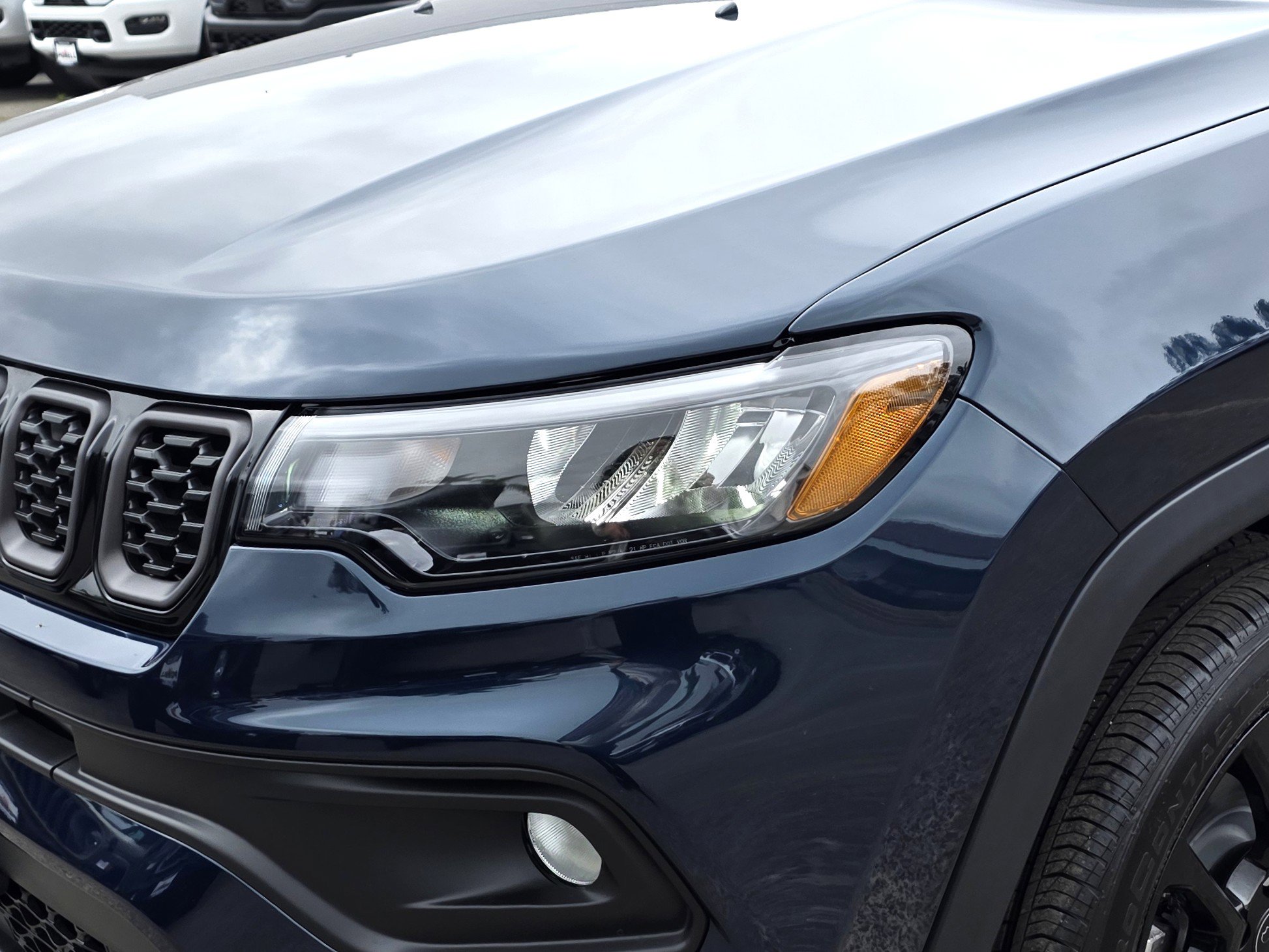 New 2026 Jeep Compass Latitude image 8