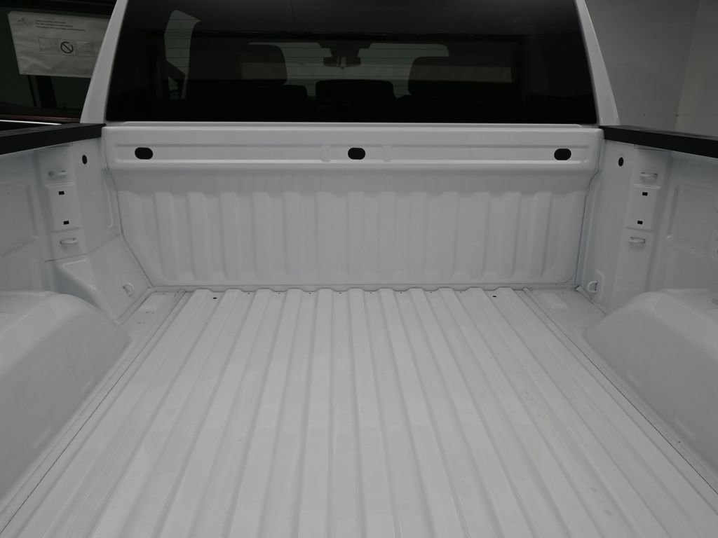 New 2026 GMC Sierra 1500 Elevation image 17