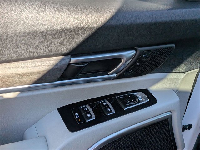 Used 2022 Kia Telluride SX w/ Nightfall Edition Package image 13