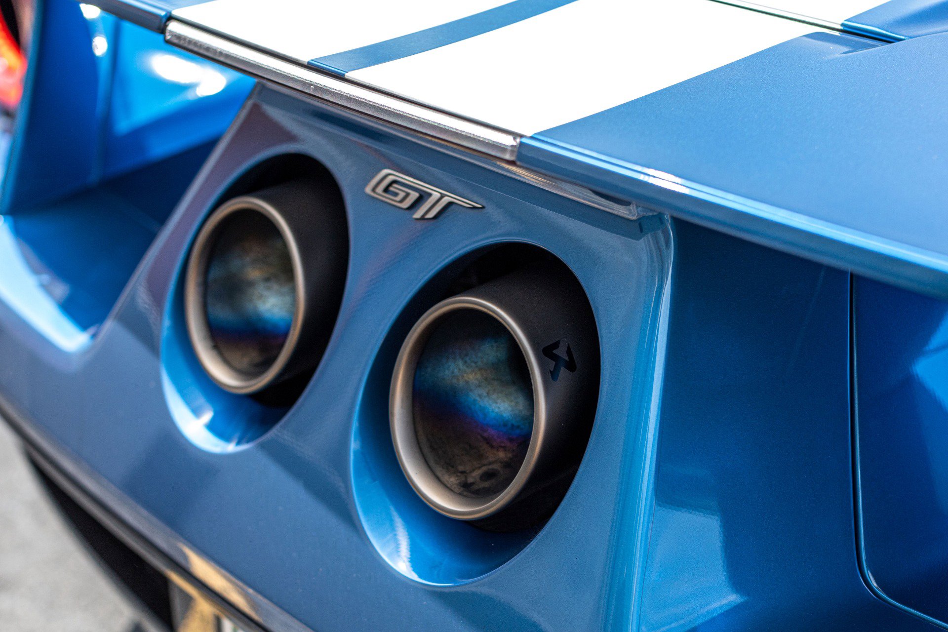 Used 2019 Ford GT image 15