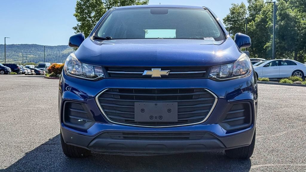 Used 2017 Chevrolet Trax LS AWD/4WD image 4