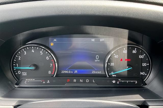 Used 2024 Ford Explorer XLT w/ Equipment Group 202A AWD/4WD image 18