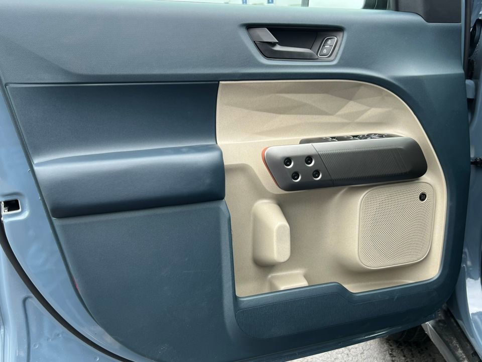 Used 2026 Ford Maverick Lariat AWD/4WD image 15