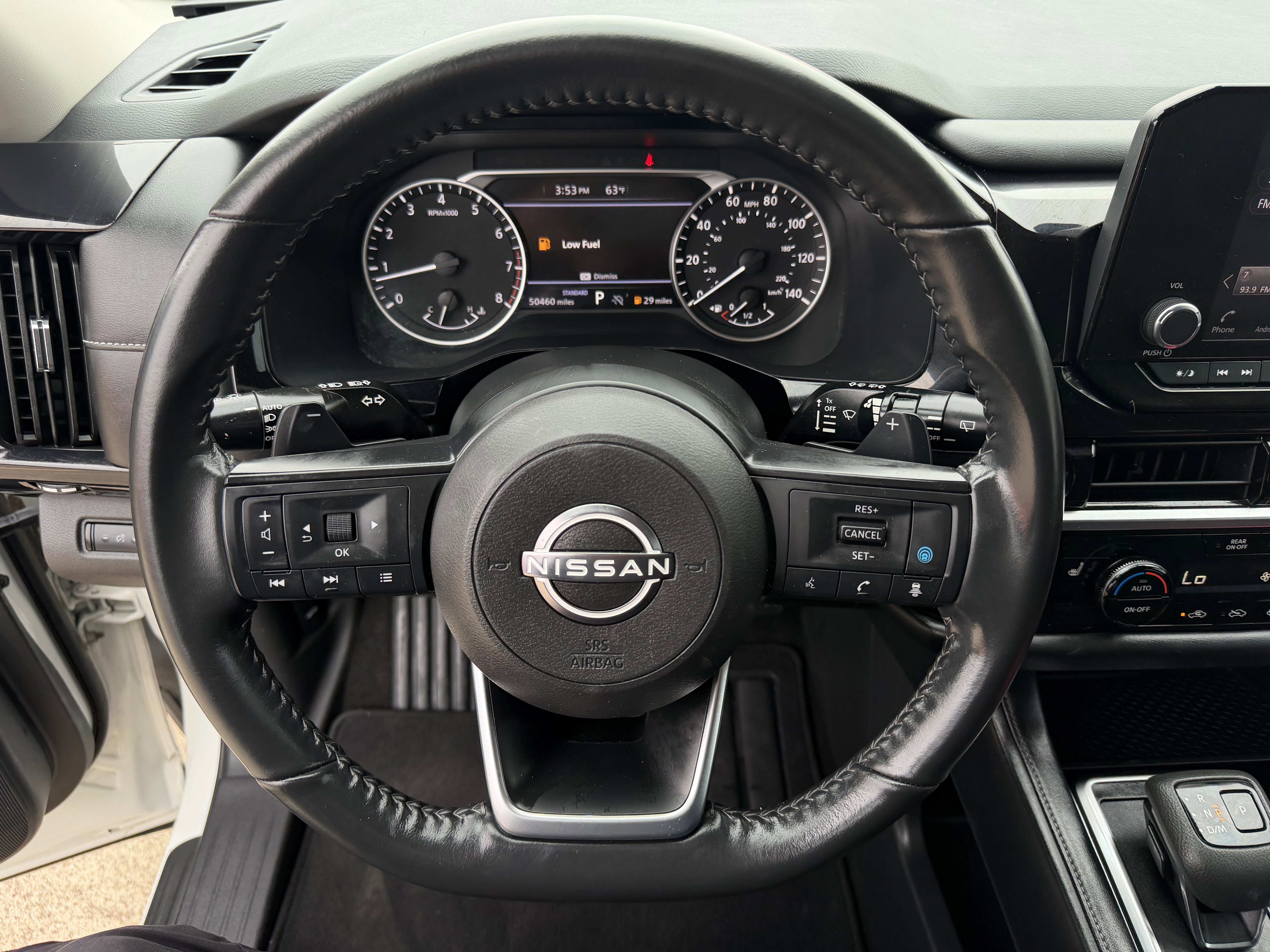 Used 2024 Nissan Pathfinder SV FWD image 16