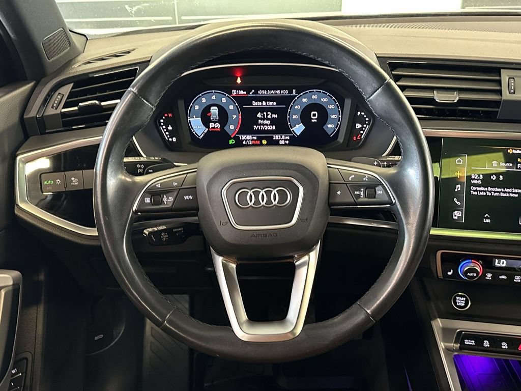 Used 2023 Audi Q3 2.0T Premium Plus w/ Premium Plus Package AWD/4WD image 17