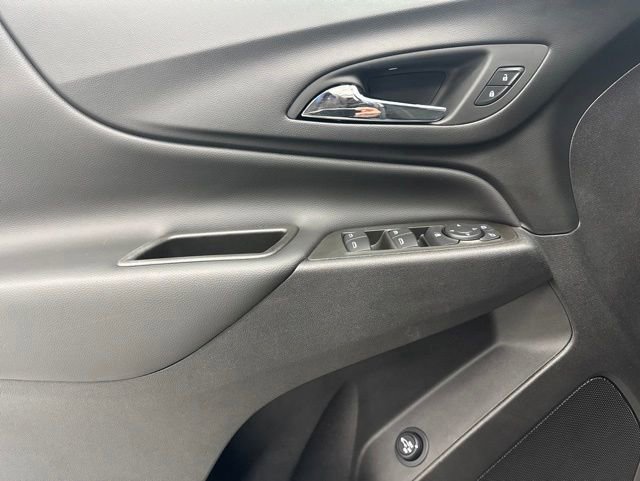 Used 2024 Chevrolet Equinox LT FWD image 9