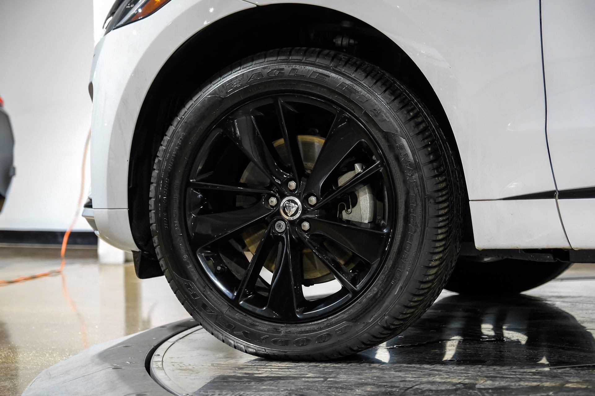 Used 2024 Jaguar F-PACE R-Dynamic S AWD/4WD image 69
