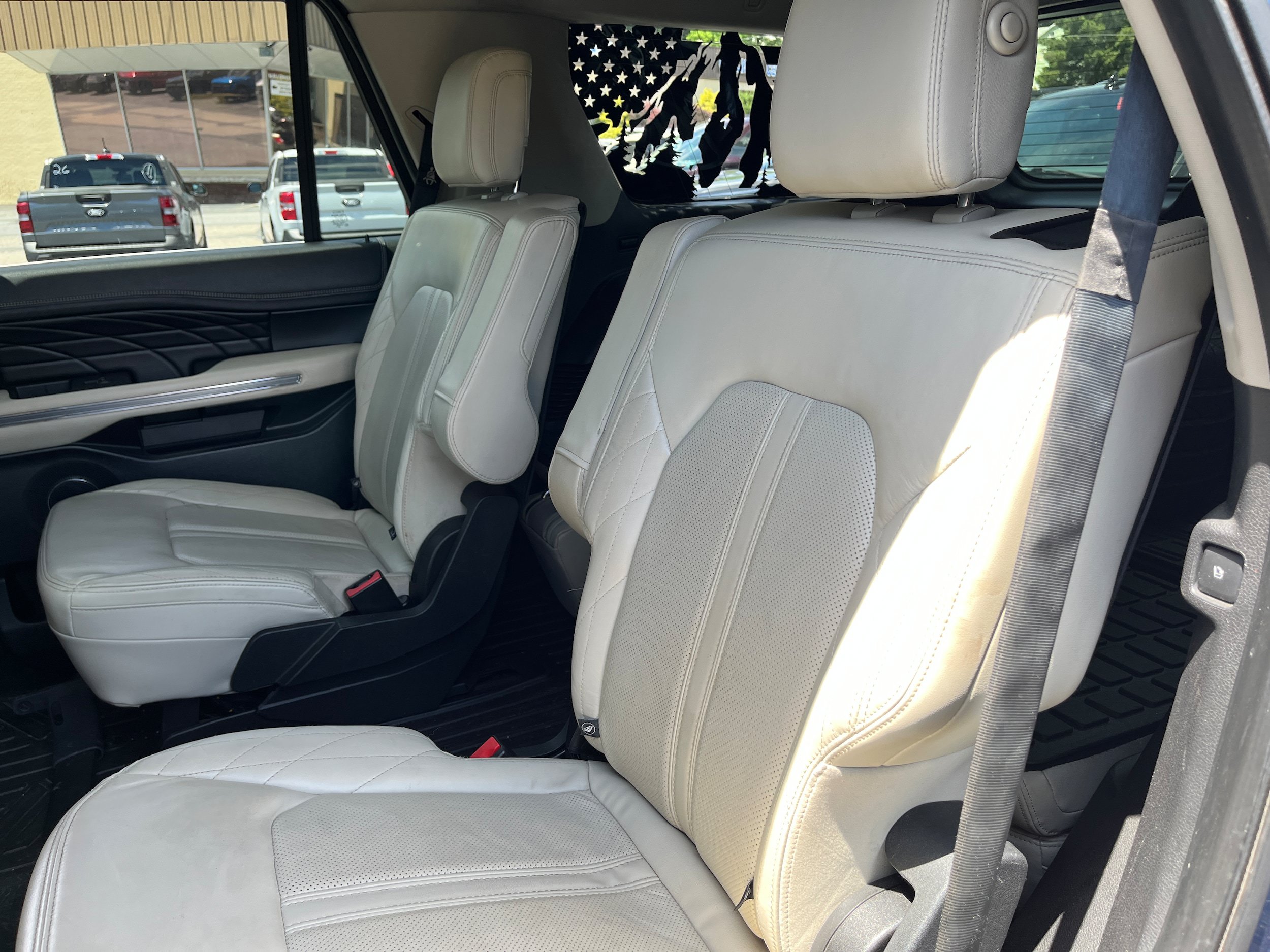 Used 2019 Ford Expedition Platinum AWD/4WD image 13