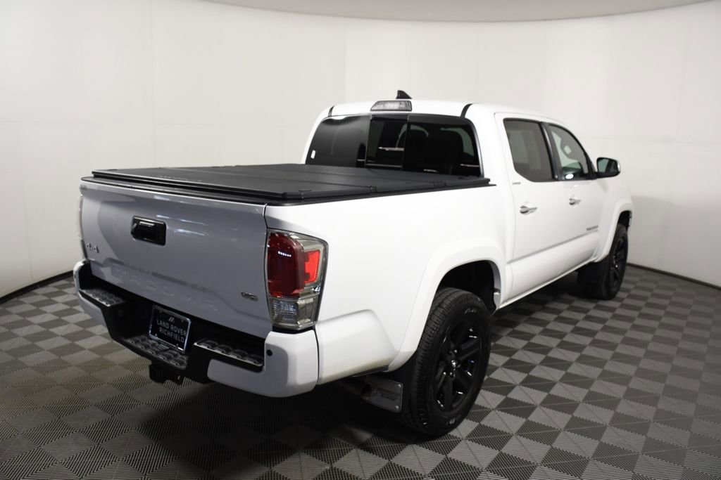 Used 2017 Toyota Tacoma Limited w/ Tow Package image 6