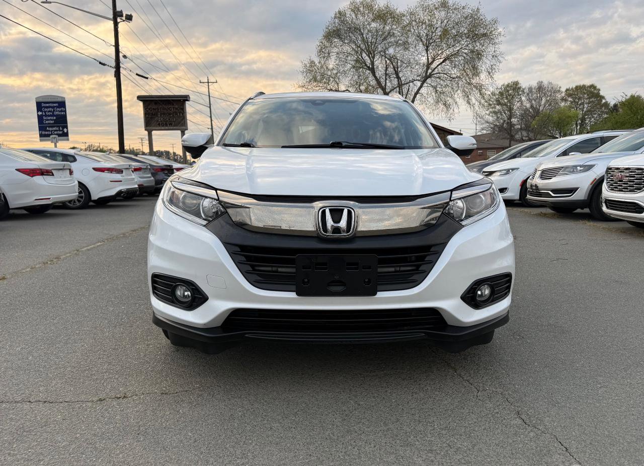 Used 2019 Honda HR-V EX image 2