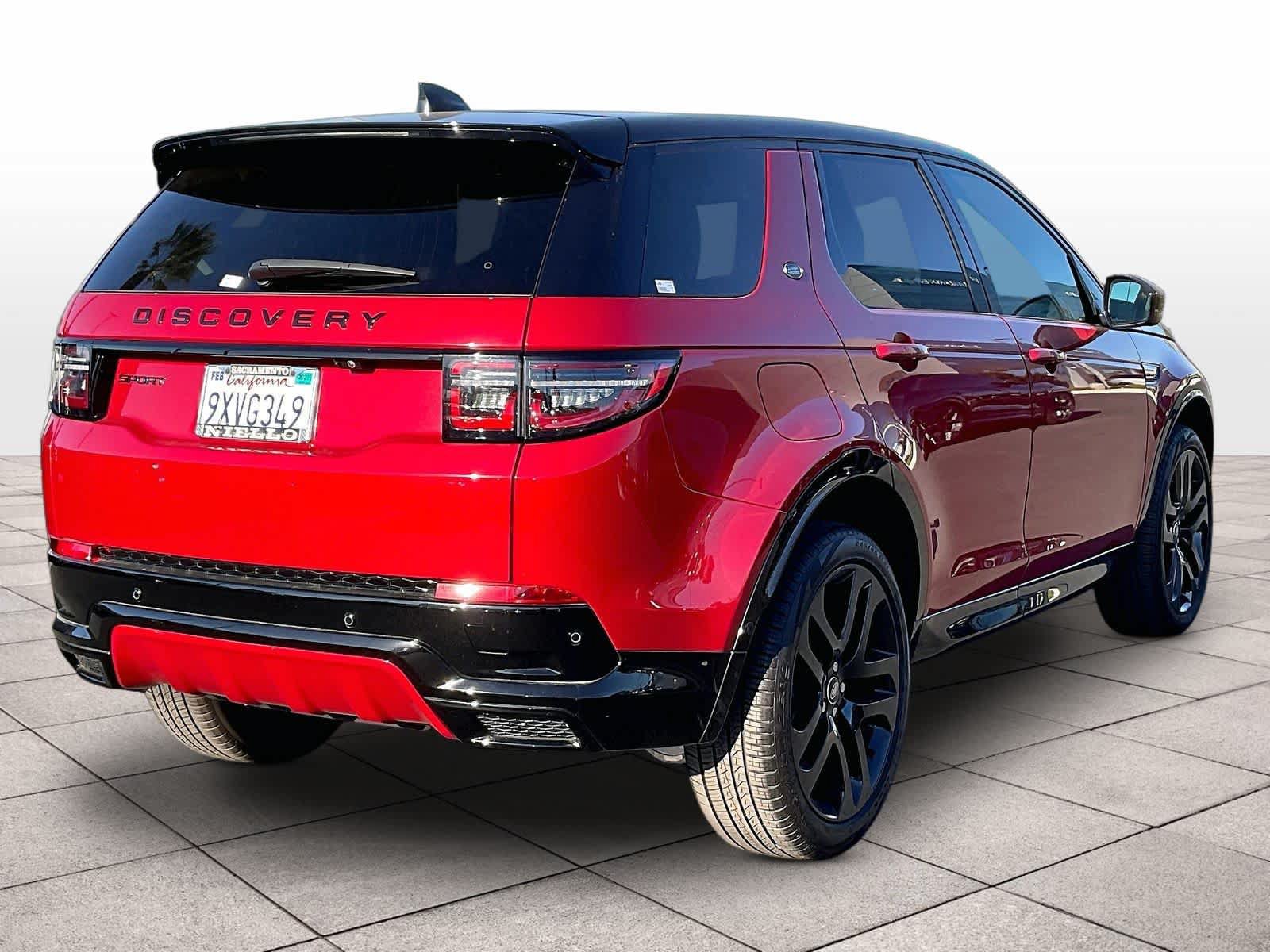 Used 2025 Land Rover Discovery Sport Dynamic SE AWD/4WD image 16
