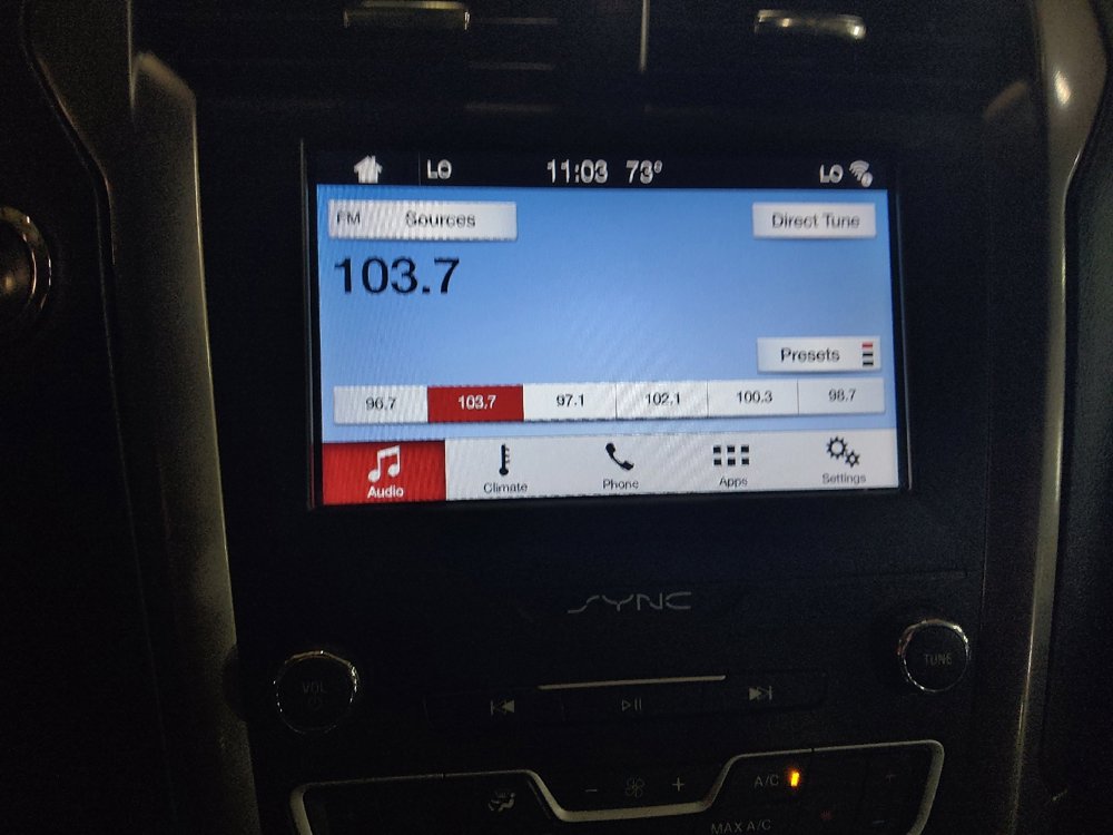 Used 2019 Ford Fusion SEL image 25