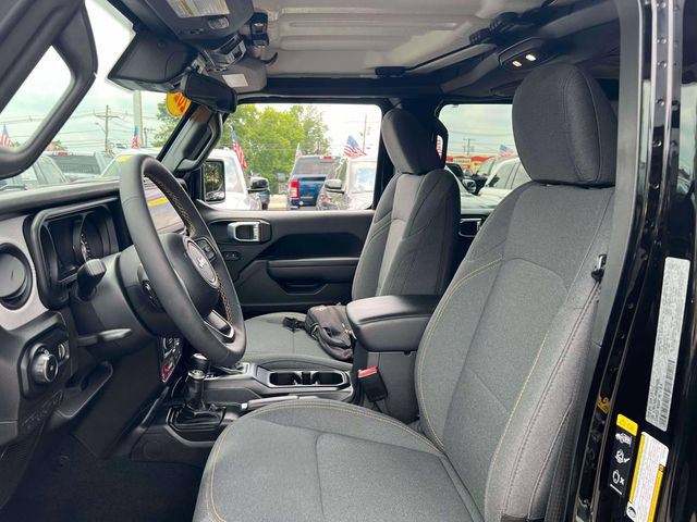 Used 2024 Jeep Wrangler Unlimited Sport AWD/4WD image 22