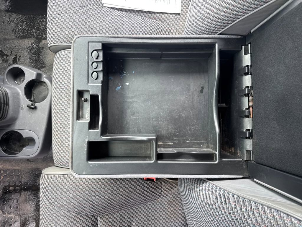 Used 1998 Dodge Ram 1500 Truck ST image 20