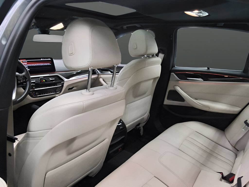 Used 2023 BMW 540i xDrive w/ Executive Package AWD/4WD image 27