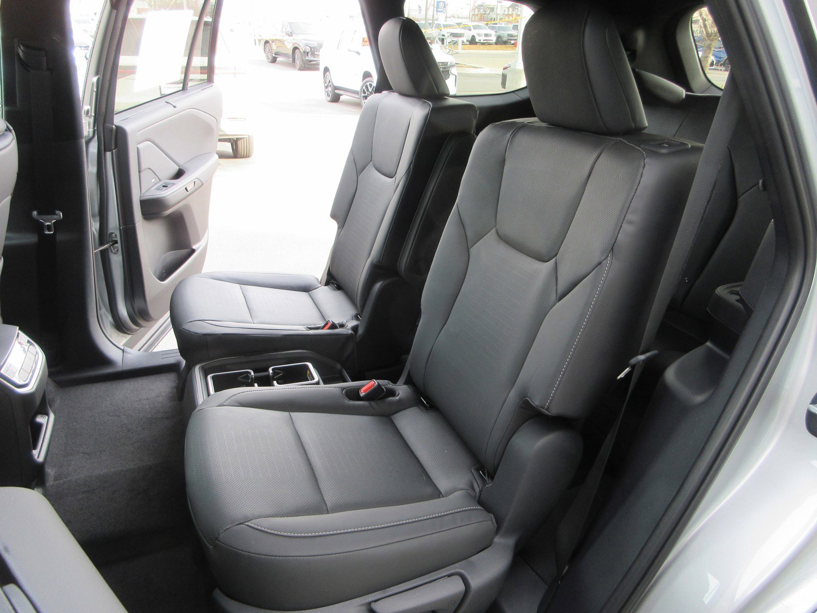 New 2025 Lexus TX 500h AWD image 20