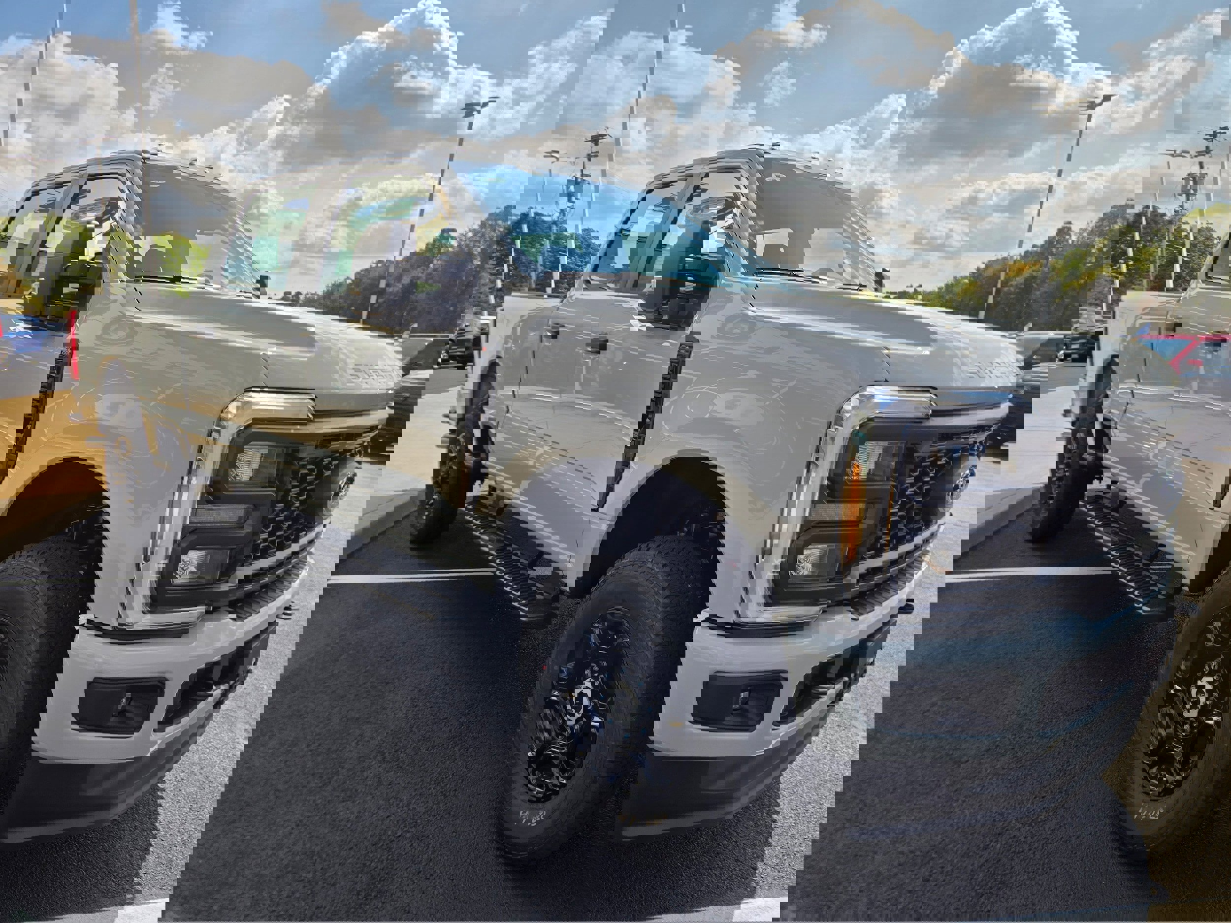 New 2026 Ford F250 4x4 Crew Cab Super Duty image 3