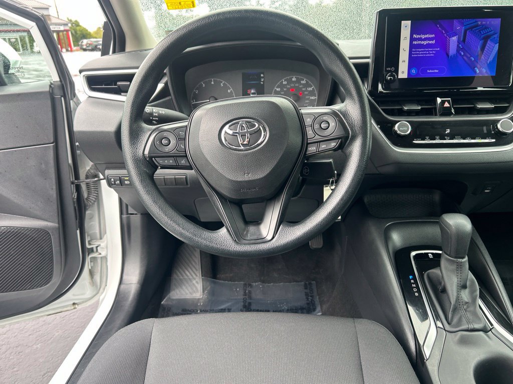 Certified 2025 Toyota Corolla LE FWD image 13