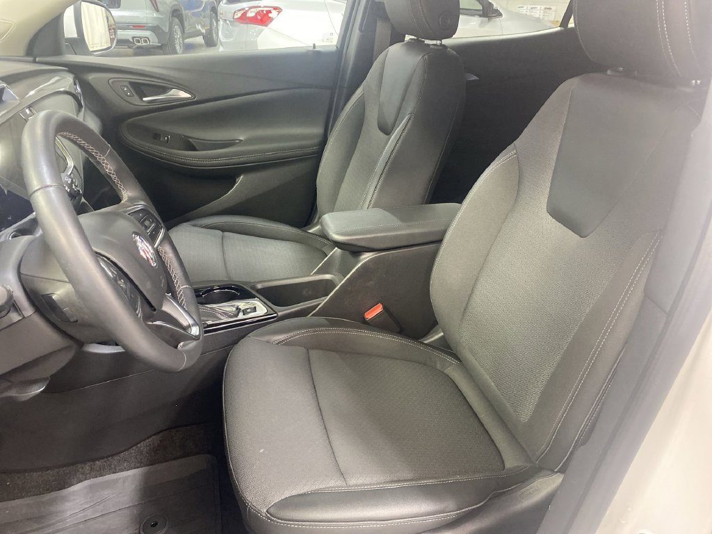 Certified 2023 Buick Encore GX Select w/ Sport Touring Package AWD/4WD image 26