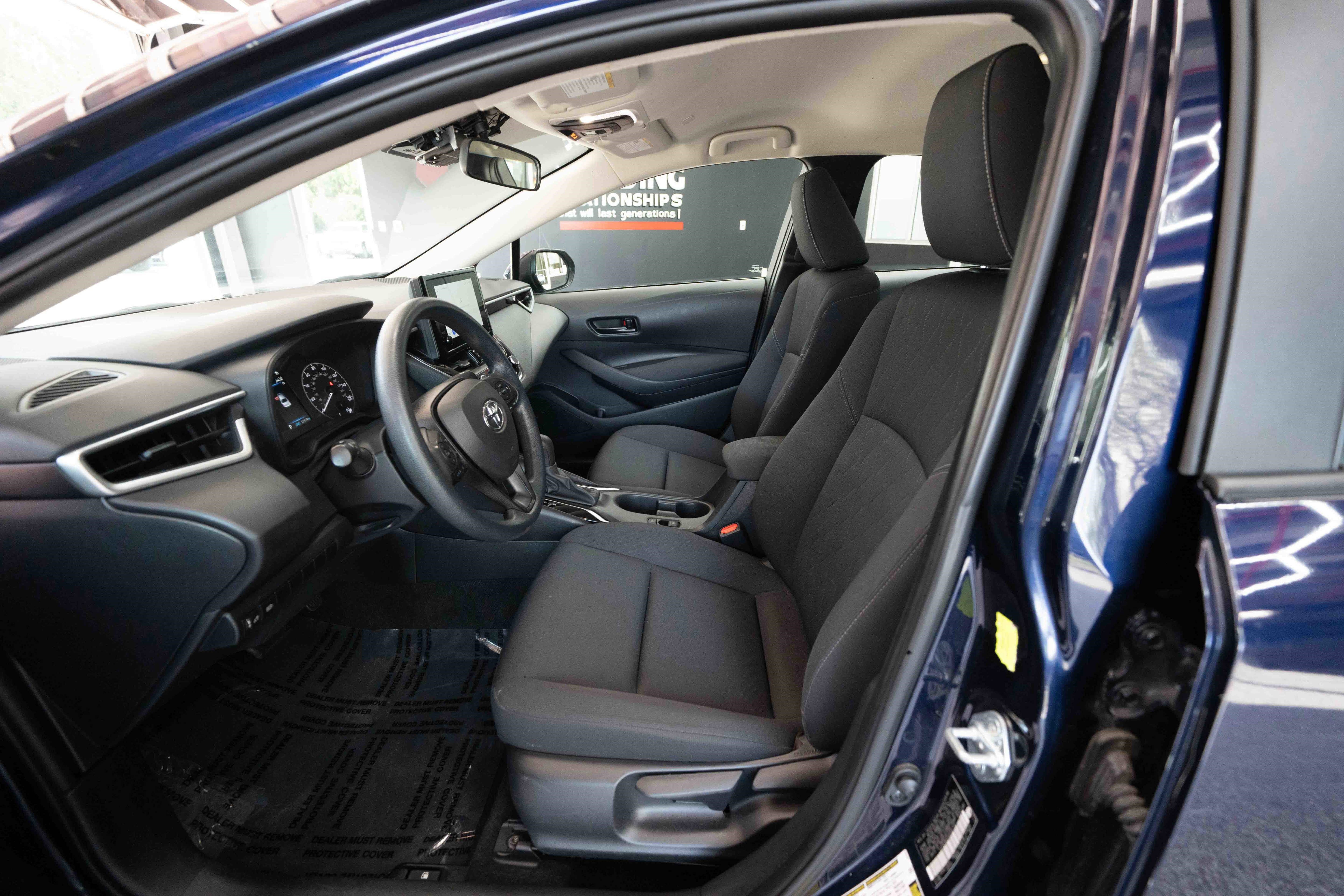 Used 2024 Toyota Corolla LE image 9