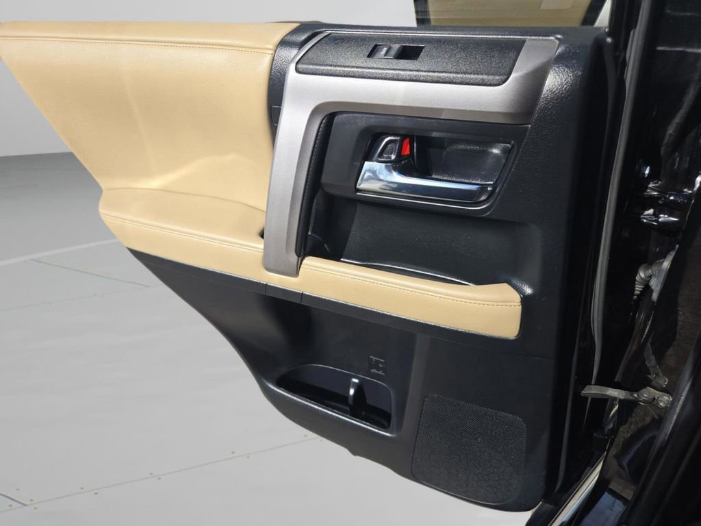 Used 2018 Toyota 4Runner Limited image 17