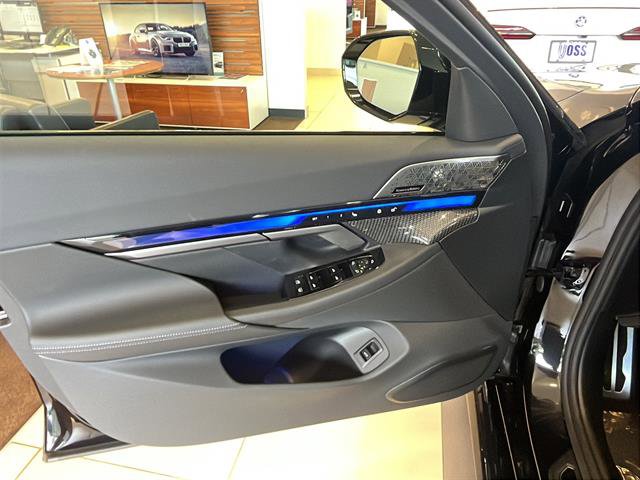 New 2026 BMW M5 w/ Executive Package image 10