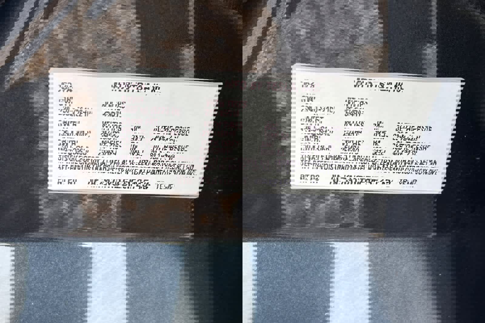 Used 2024 Tesla Model Y Long Range image 38