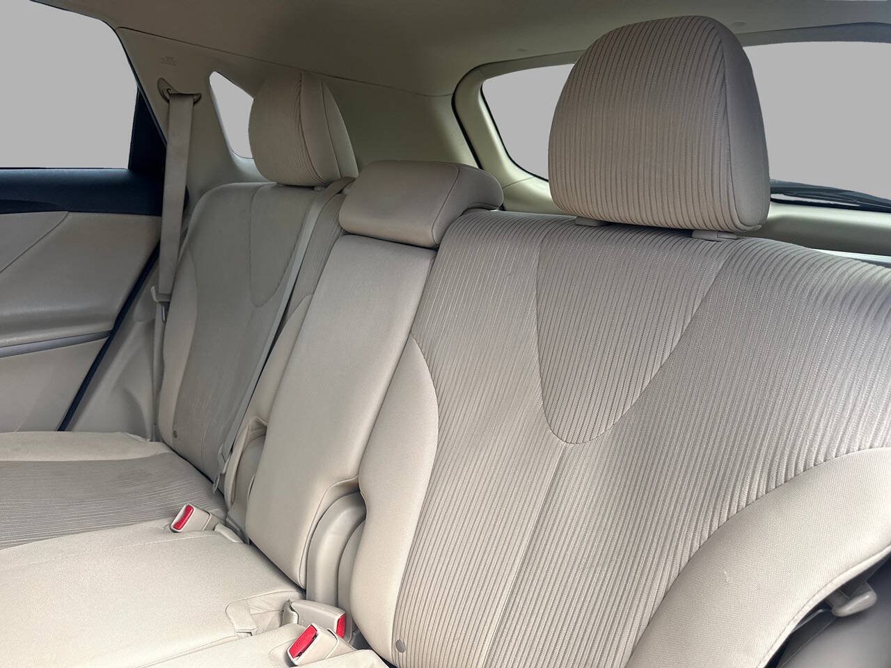 Used 2011 Toyota Venza FWD image 24