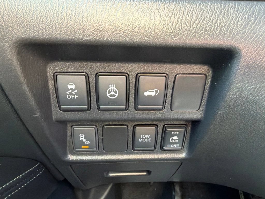 Used 2019 Nissan Pathfinder SL FWD image 20