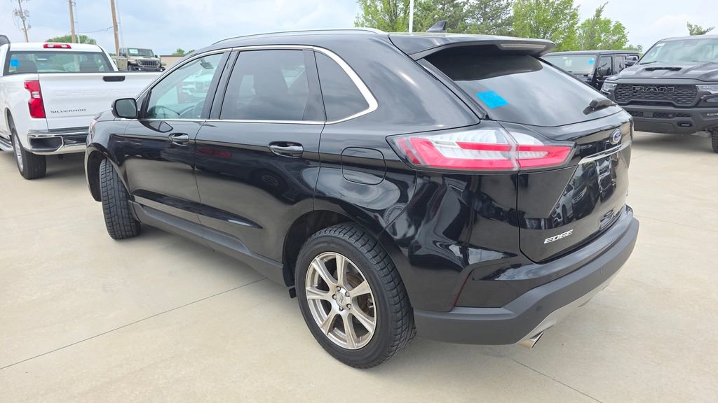 Used 2020 Ford Edge SEL w/ Convenience Package image 3