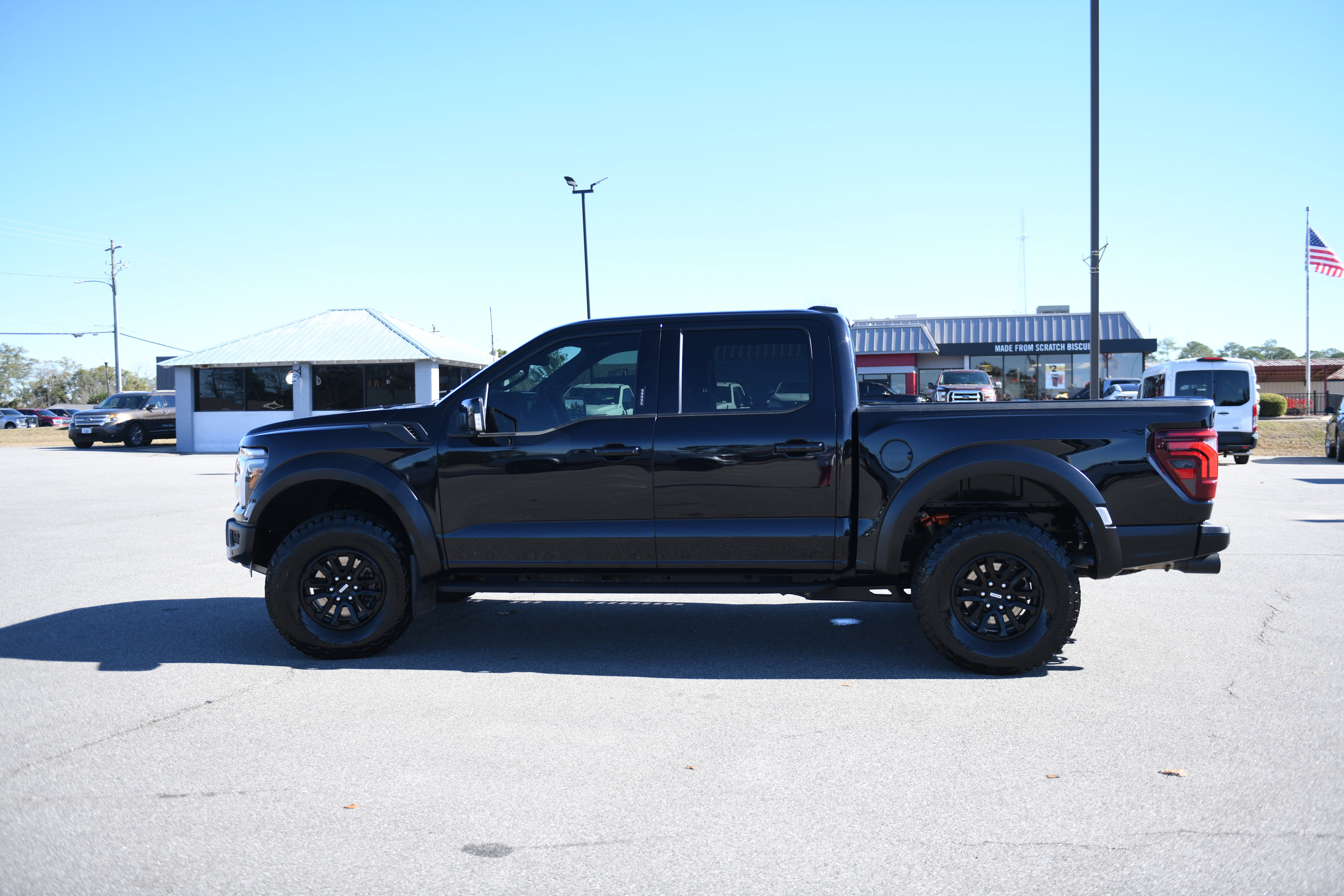 Used 2024 Ford F150 Raptor image 11
