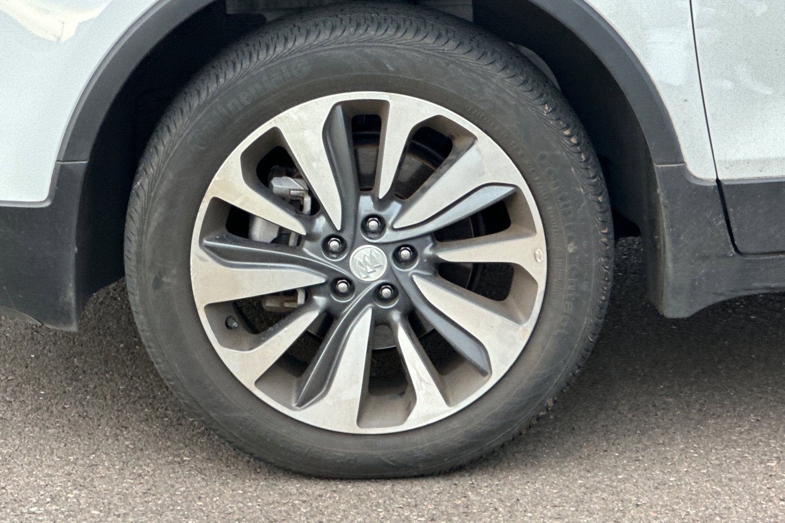 Used 2022 Buick Encore Preferred w/ Safety Package image 25