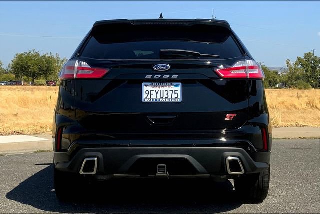 Used 2022 Ford Edge ST image 4