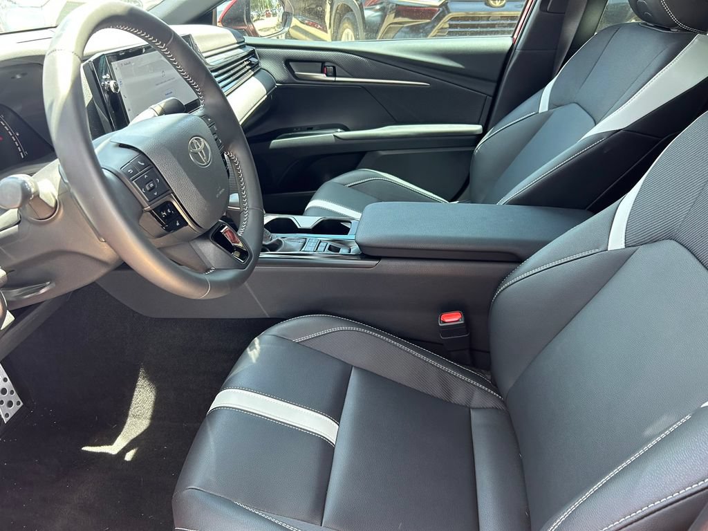 Used 2026 Toyota Camry SE w/ Multimedia Upgrade Package FWD image 11