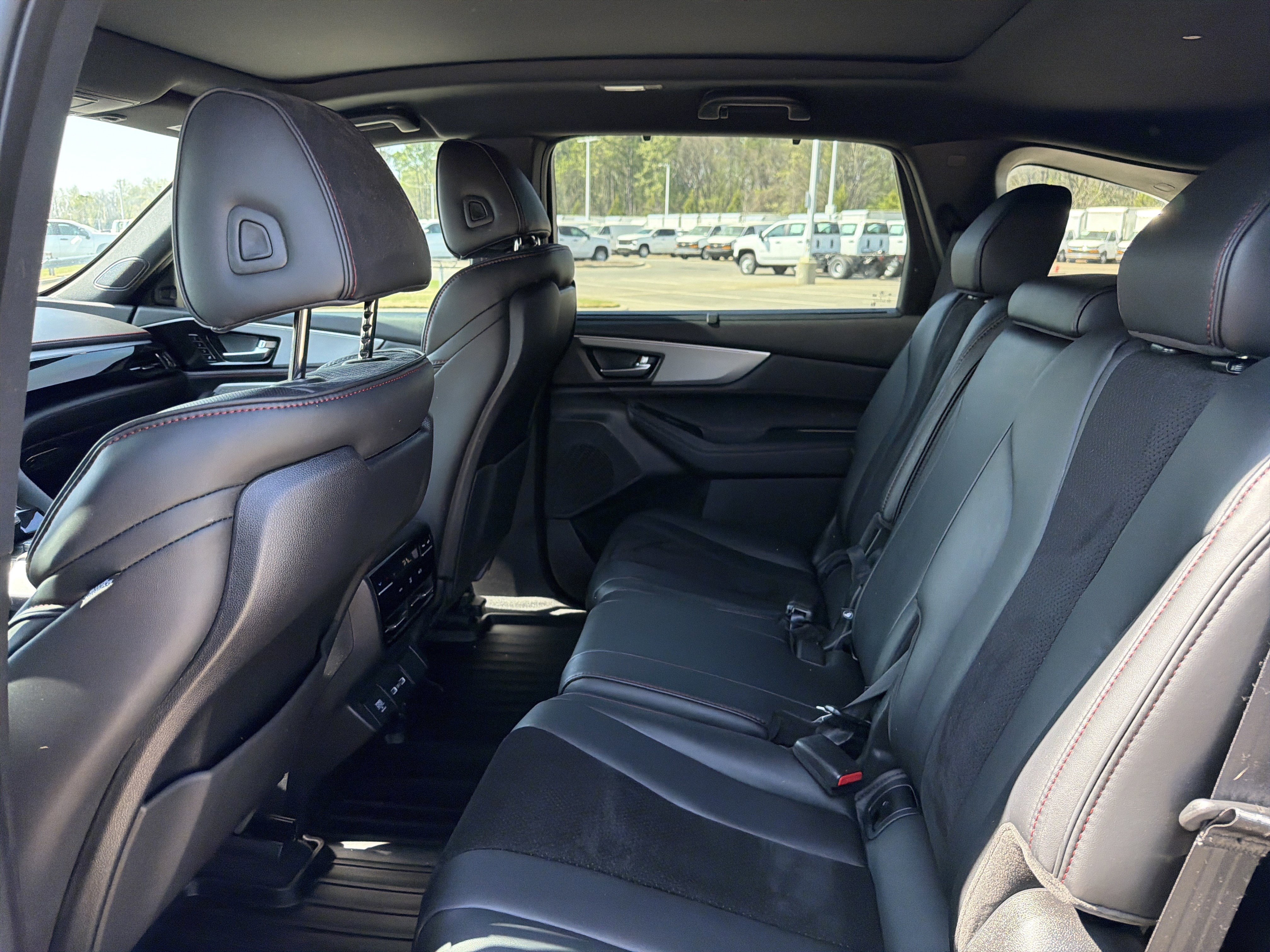 Certified 2023 Acura MDX A-Spec image 31