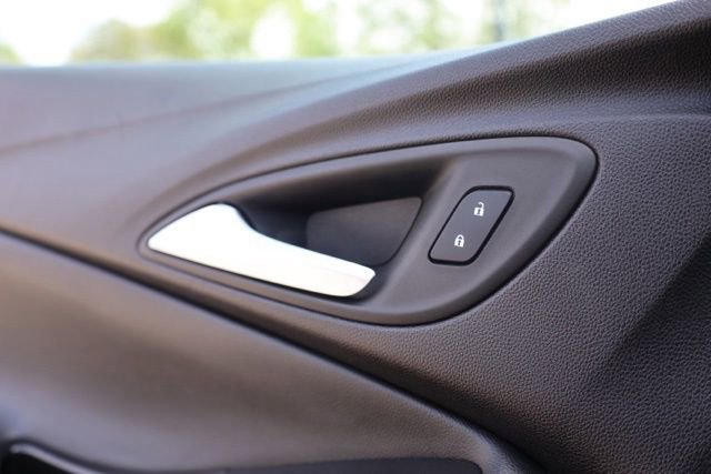 Used 2025 Buick Encore GX Preferred image 23