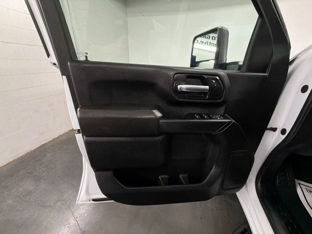 Used 2024 Chevrolet Silverado 2500 Custom w/ Custom Value Package AWD/4WD image 21