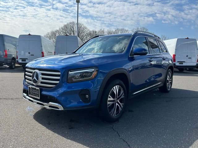 Used 2024 Mercedes-Benz GLB 250 4MATIC image 3